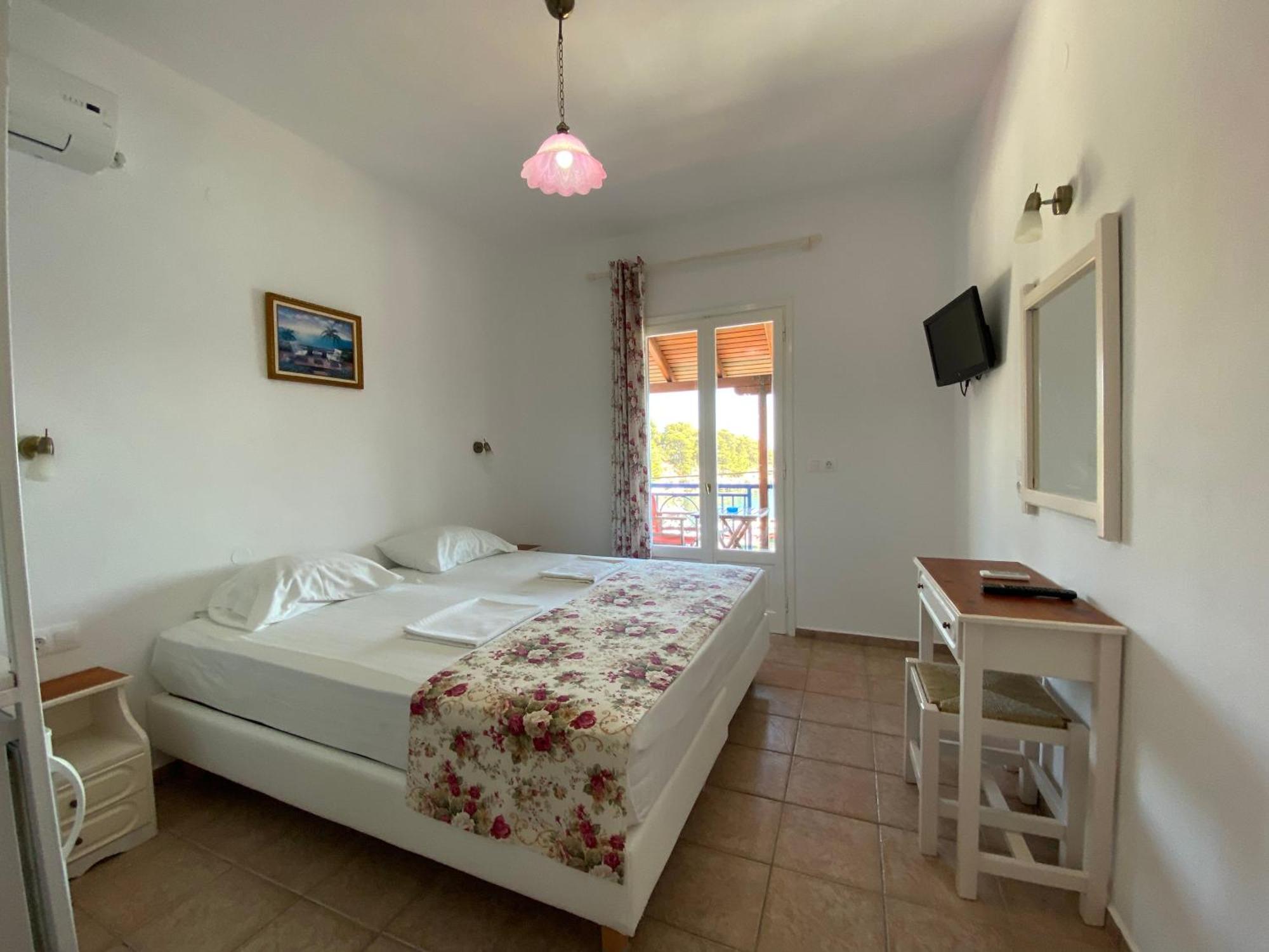Hotel Nostos Patitírion Exteriér fotografie